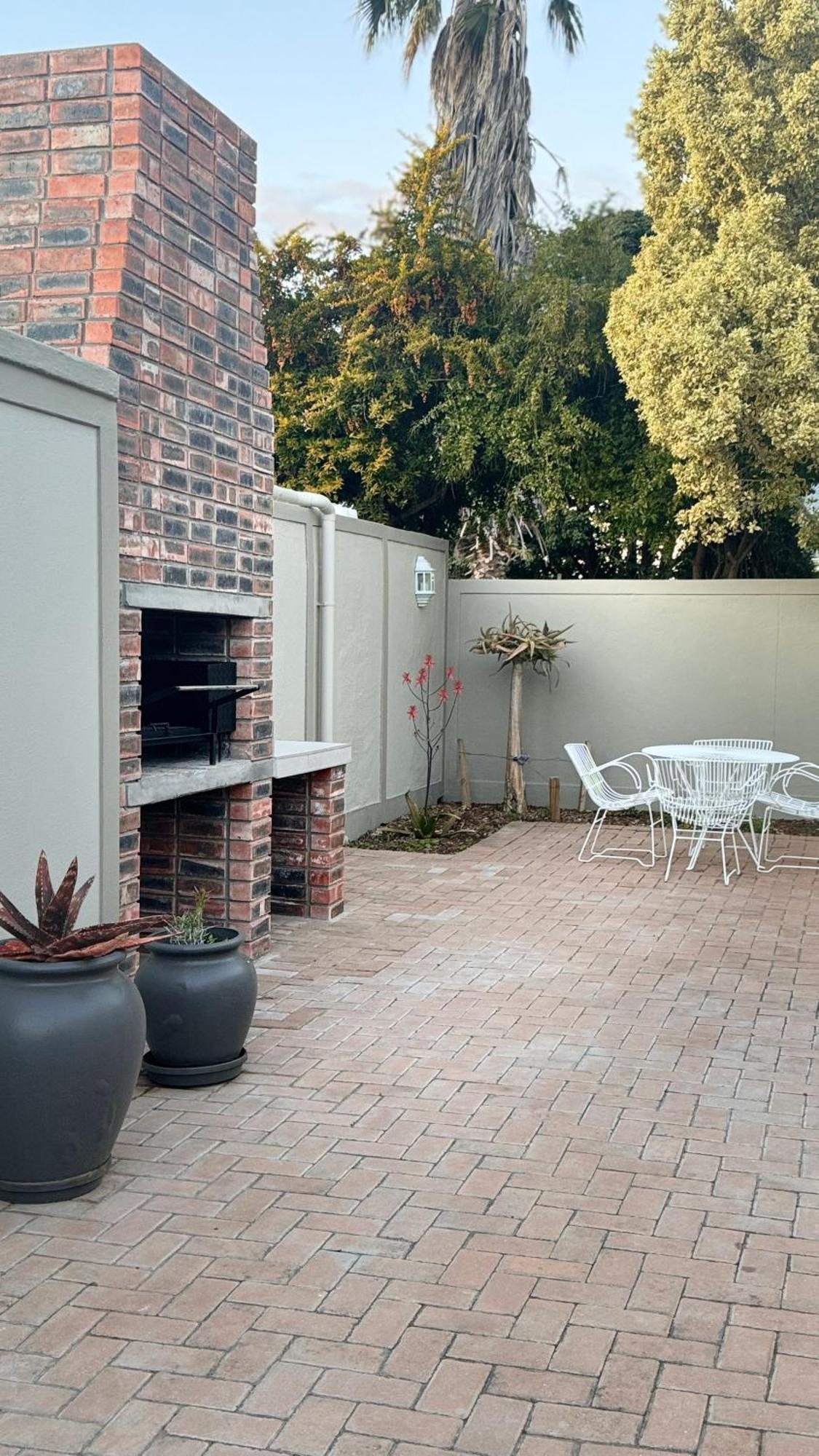 Upper Room Guesthouse Kirkwood Exterior foto