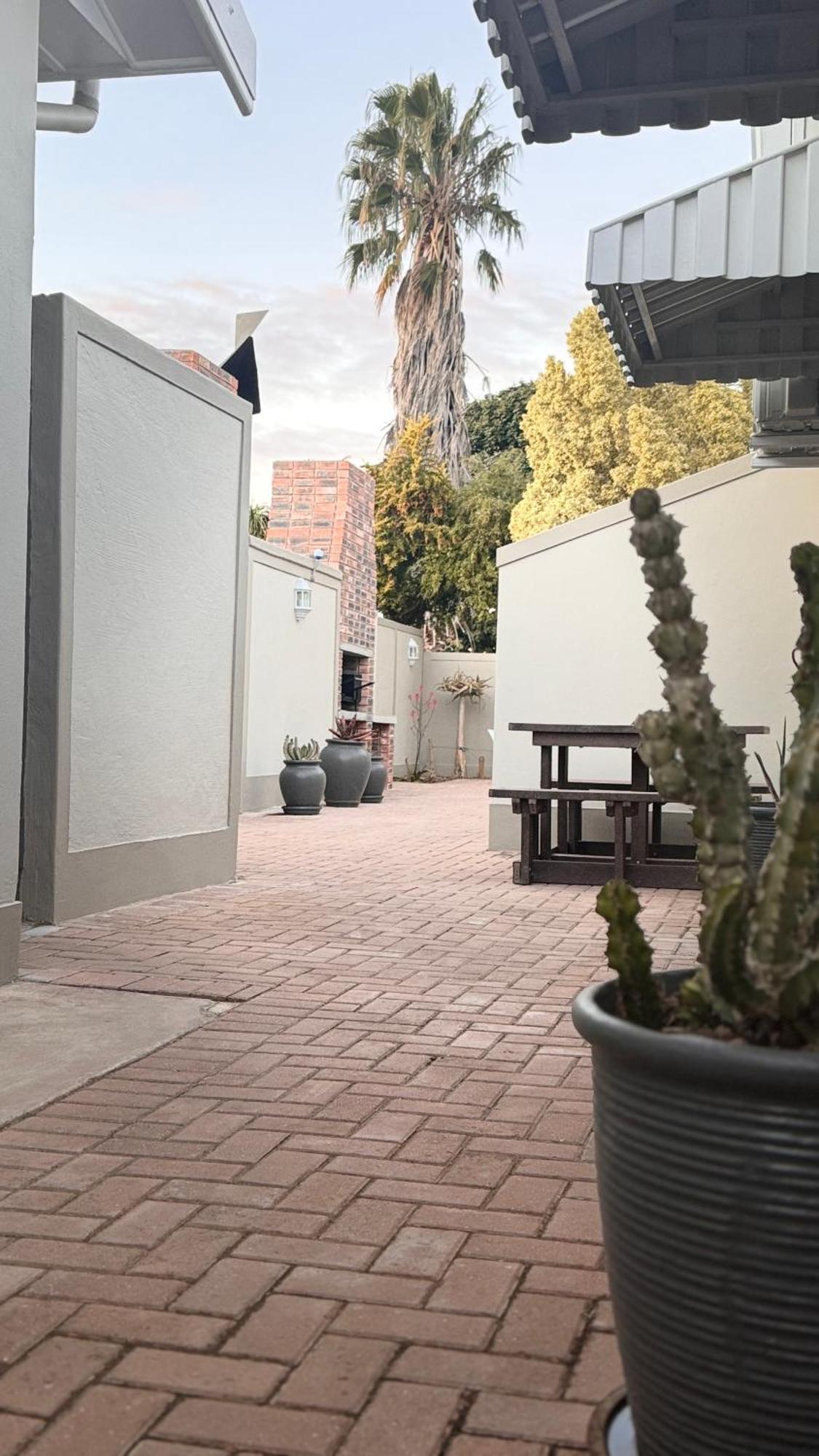 Upper Room Guesthouse Kirkwood Exterior foto